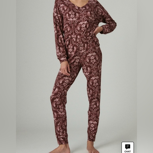 Beautiful women’s lucky brand pj set. Multiple sizes available. - Picture 2 of 8